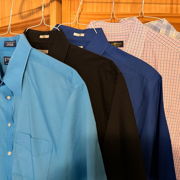Men’s Short Sleeve dress shirts - Picture 3 of 3